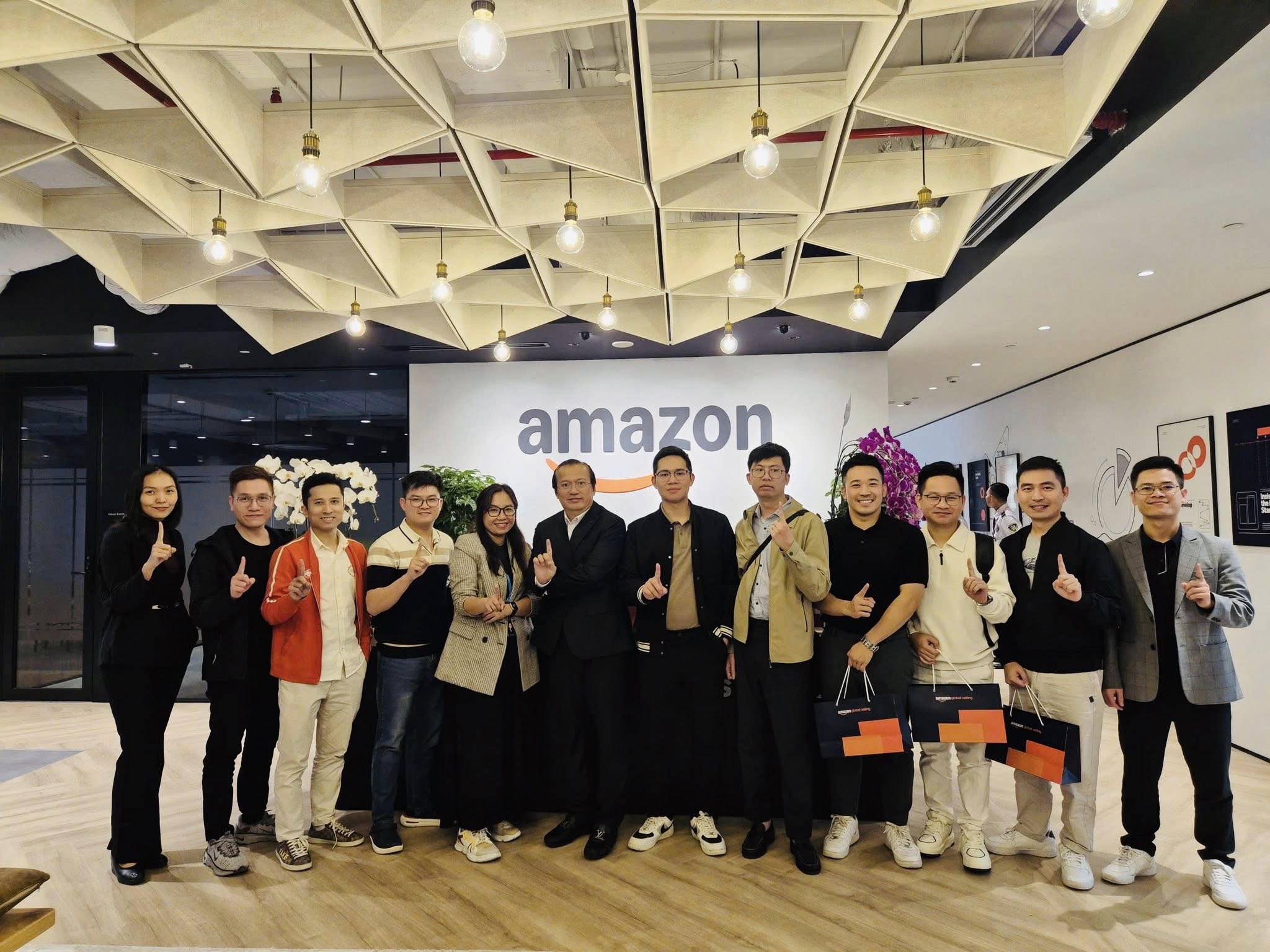 Tham quan văn phòng Amazon