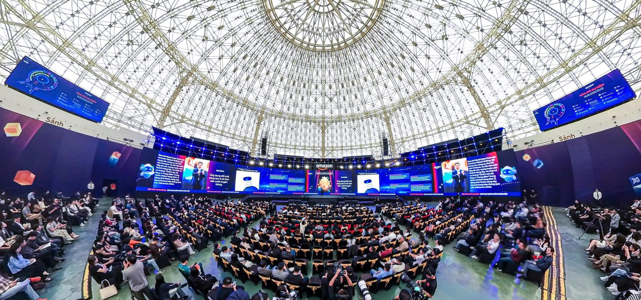 Hội nghị Amazon Annual Conference